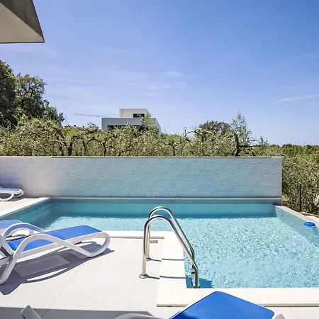 Luxury Kevin By Interhome דירה